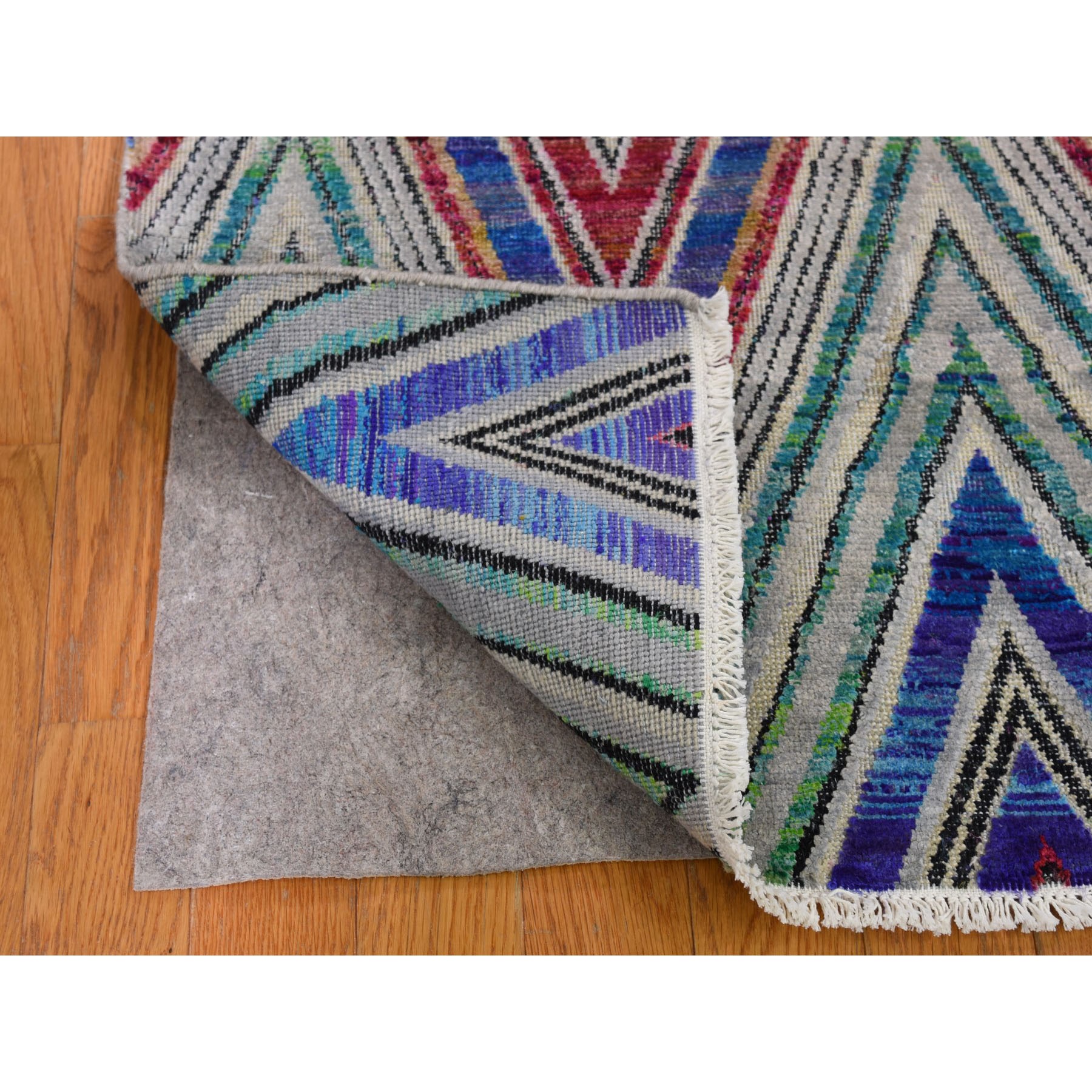 2'x3'3" Hand Woven Chevron Design Sari Silk with Textured Wool Oriental Rug 