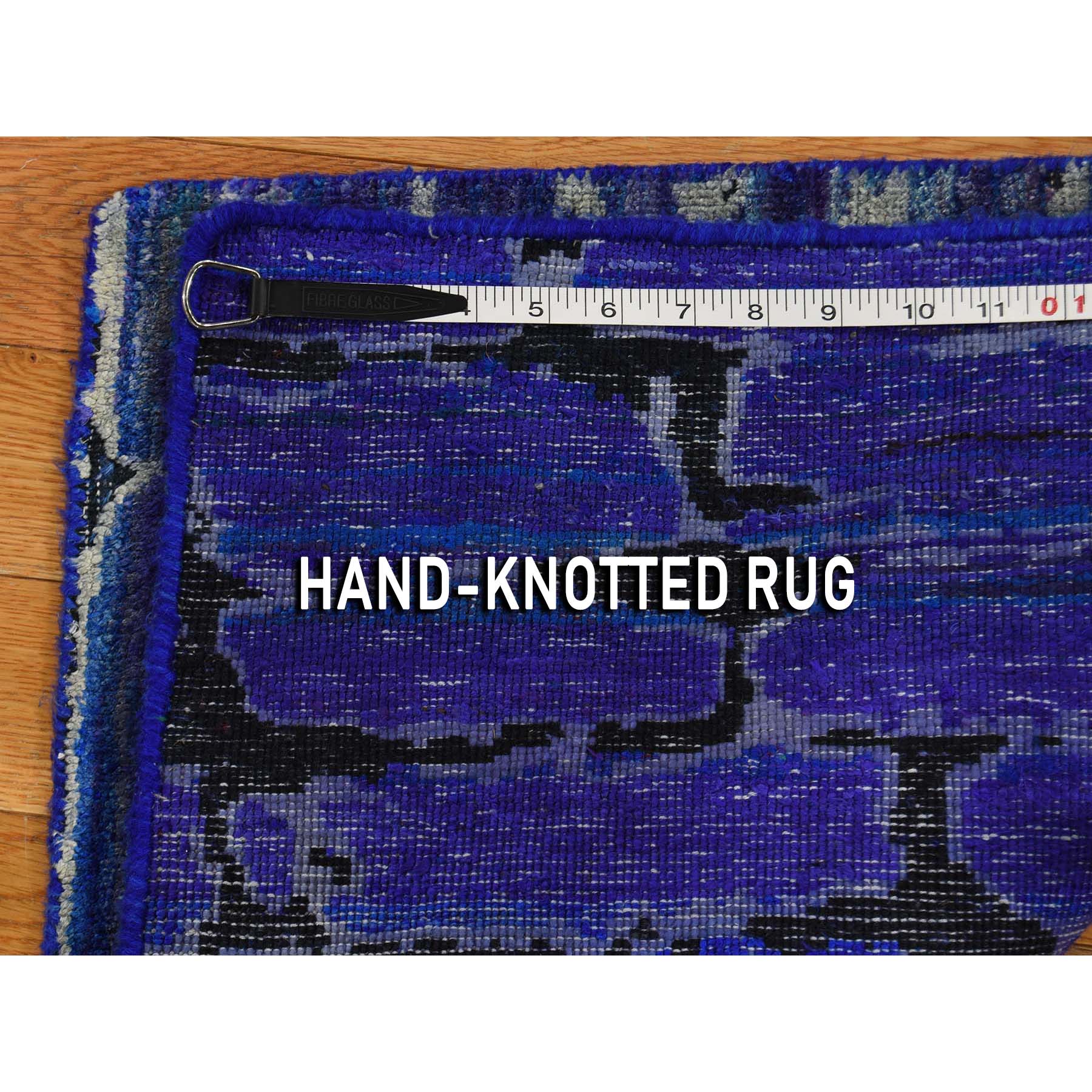 2'x2' DIMINISHING BRICKS Sari Silk with Textured Wool Hand Woven Oriental Rug 