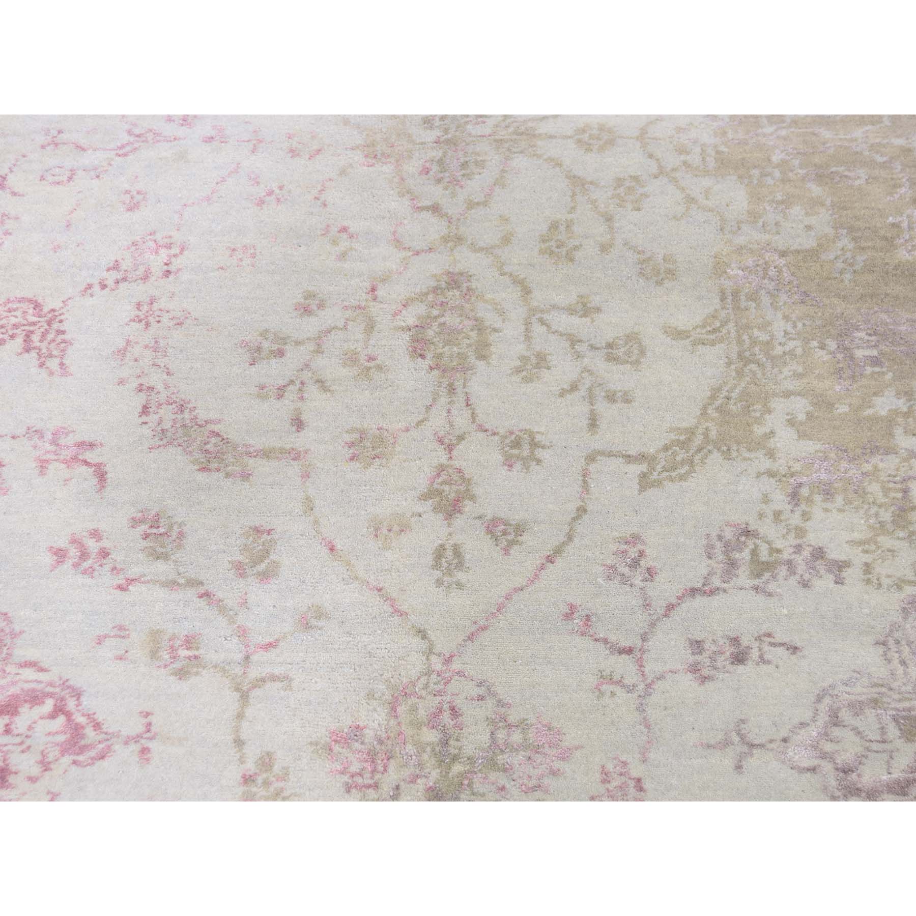 12'x15'6" Oversize Wool And Silk With Touch Of Pink Hand Woven Oriental Rug 
