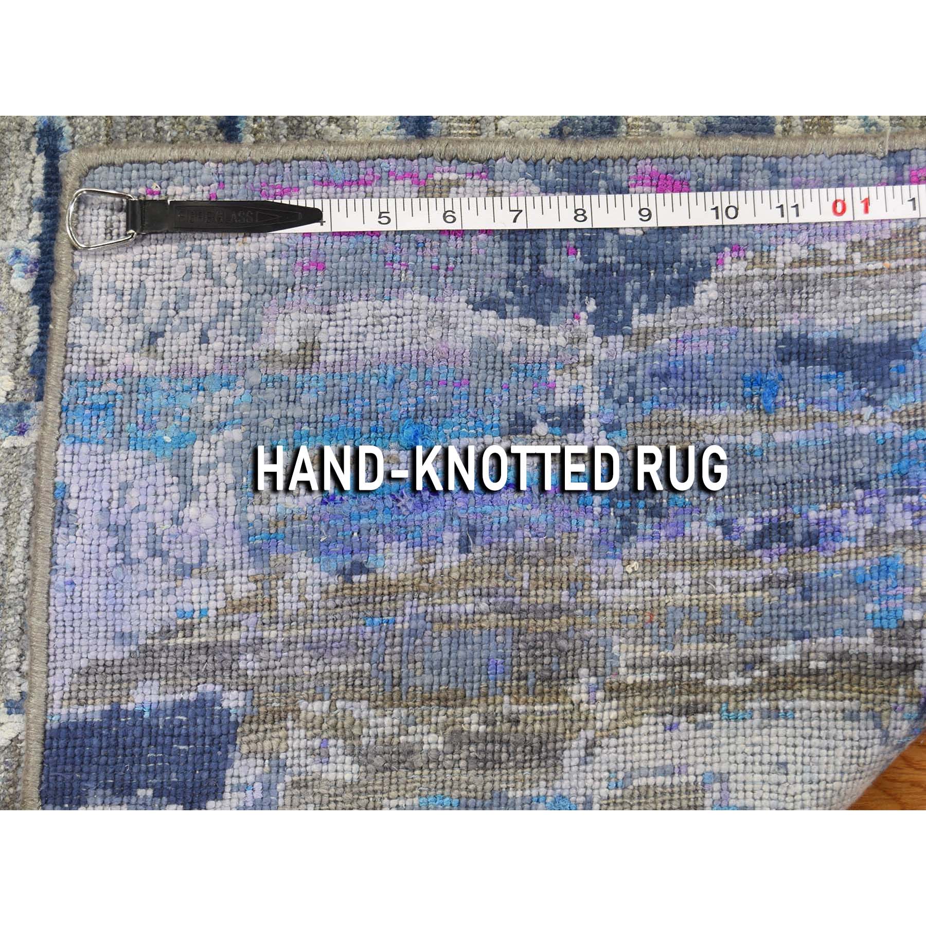 2'x2' Sari Silk Diminishing Bricks Square Hand Woven Oriental Sample Rug 