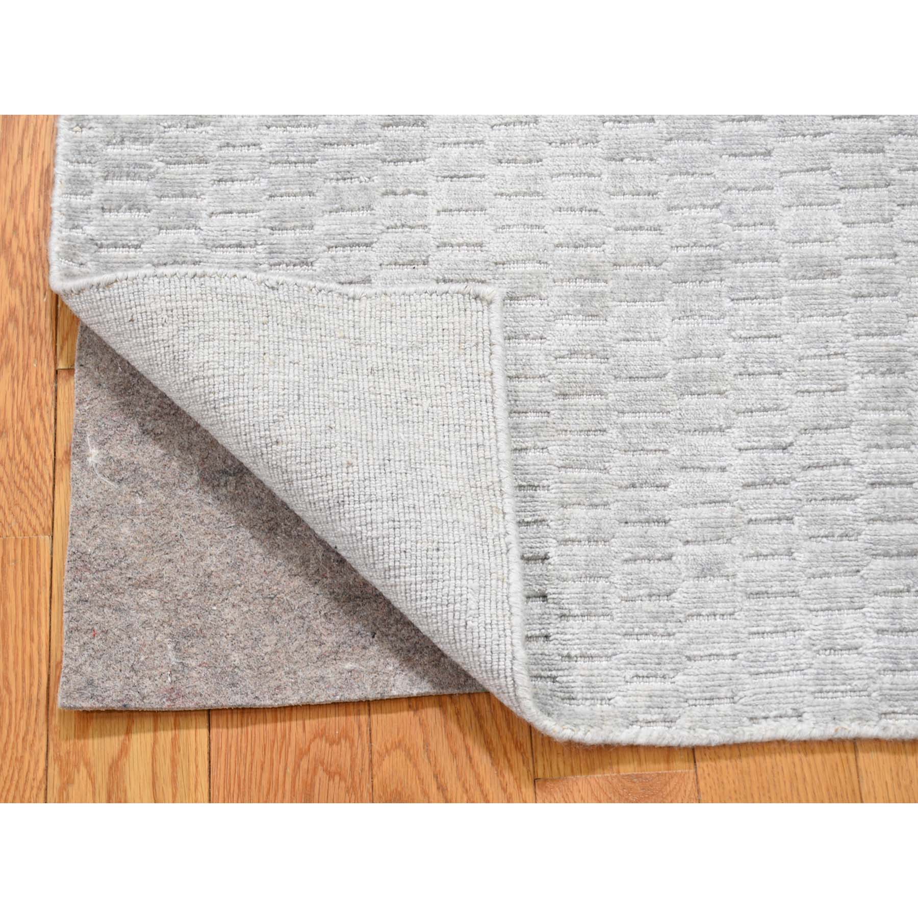 2'x3' Sampler Hand-Loomed Grey Tone on Tone Pure Wool Oriental Rug 