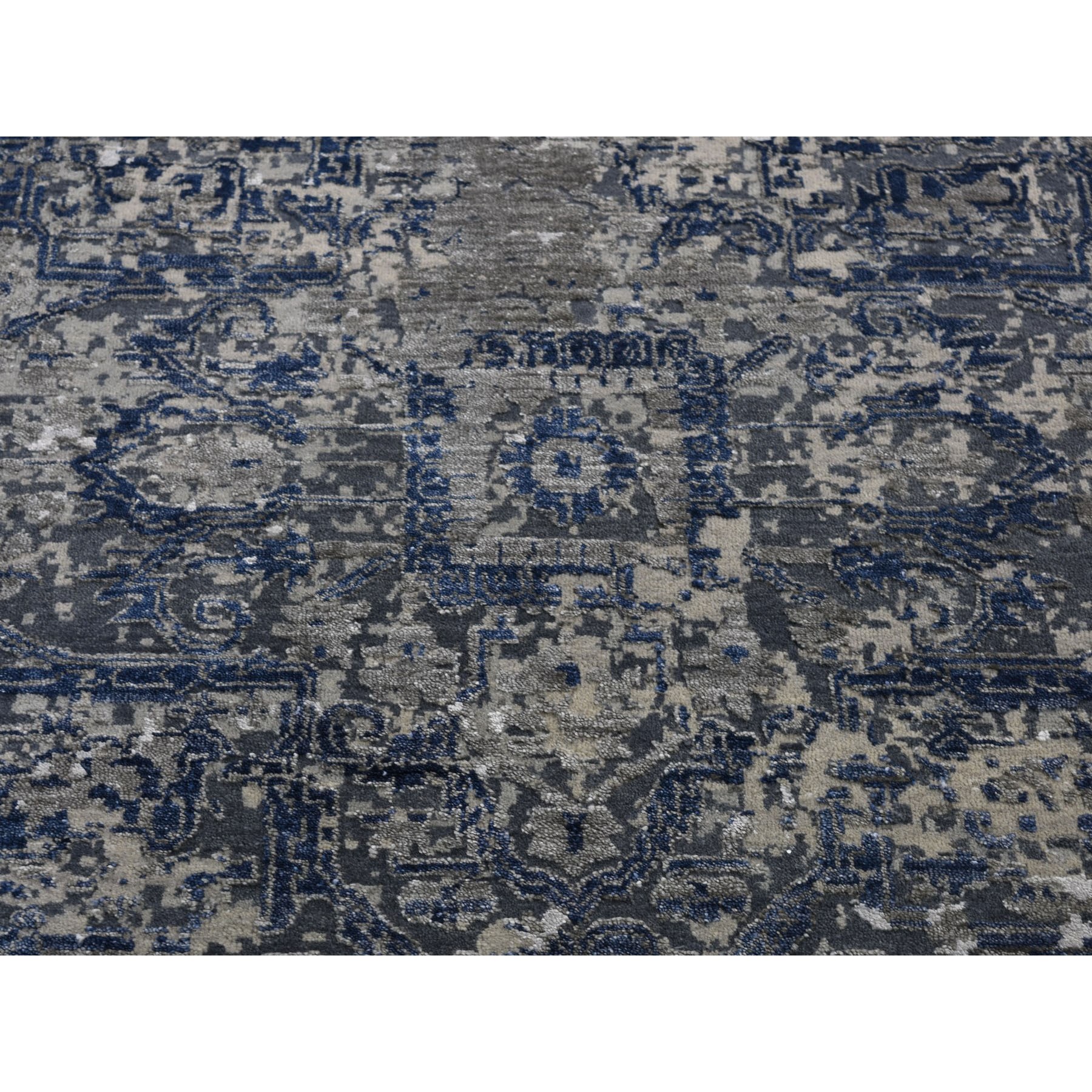 9'x12' Blue-Gray Erased Heriz Design Wool and Silk Hand Woven Fine Oriental Rug 