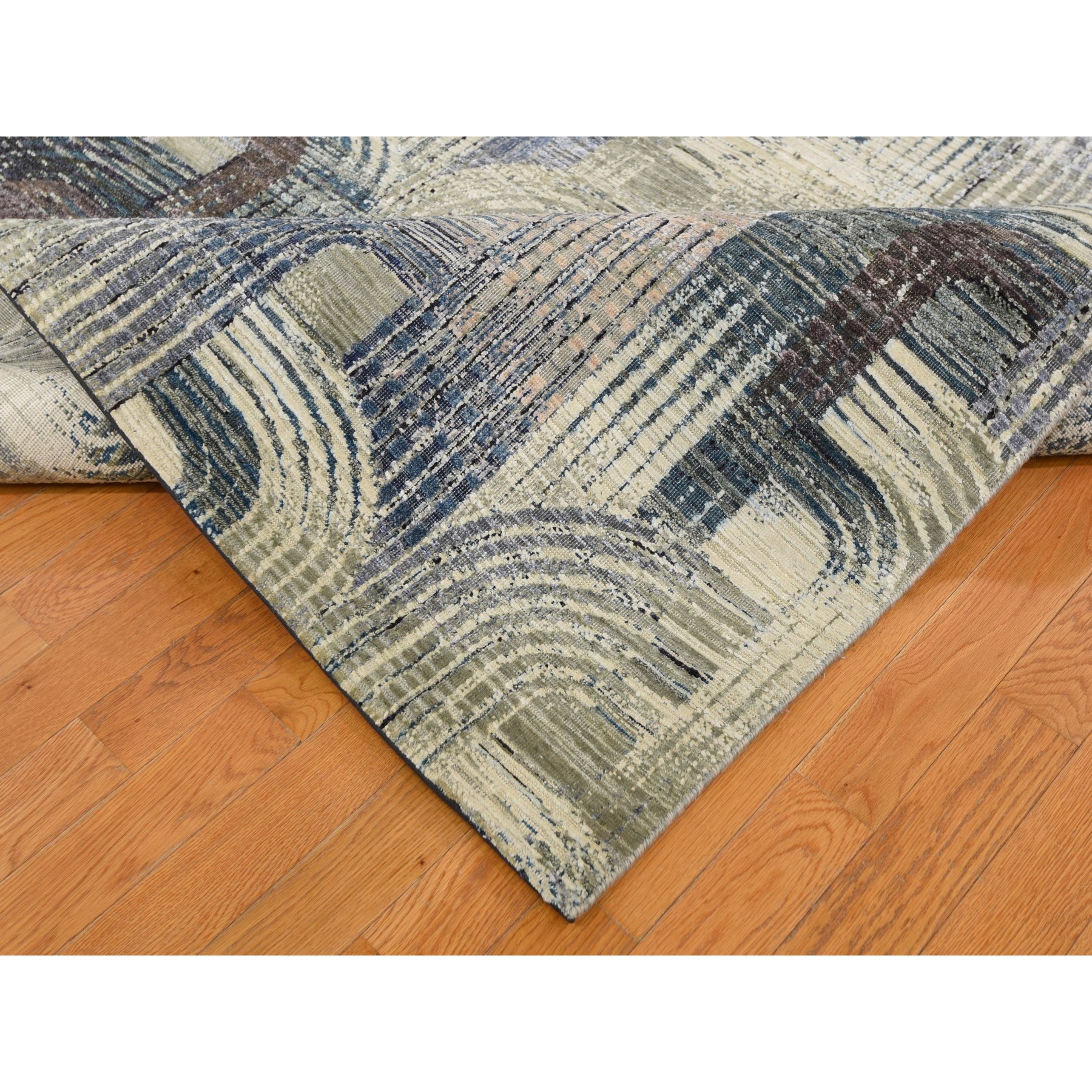 9'x12'3" Gray, THE INTERTWINED PASSAGE, Silk with Textured Wool Hand Woven Oriental Rug 