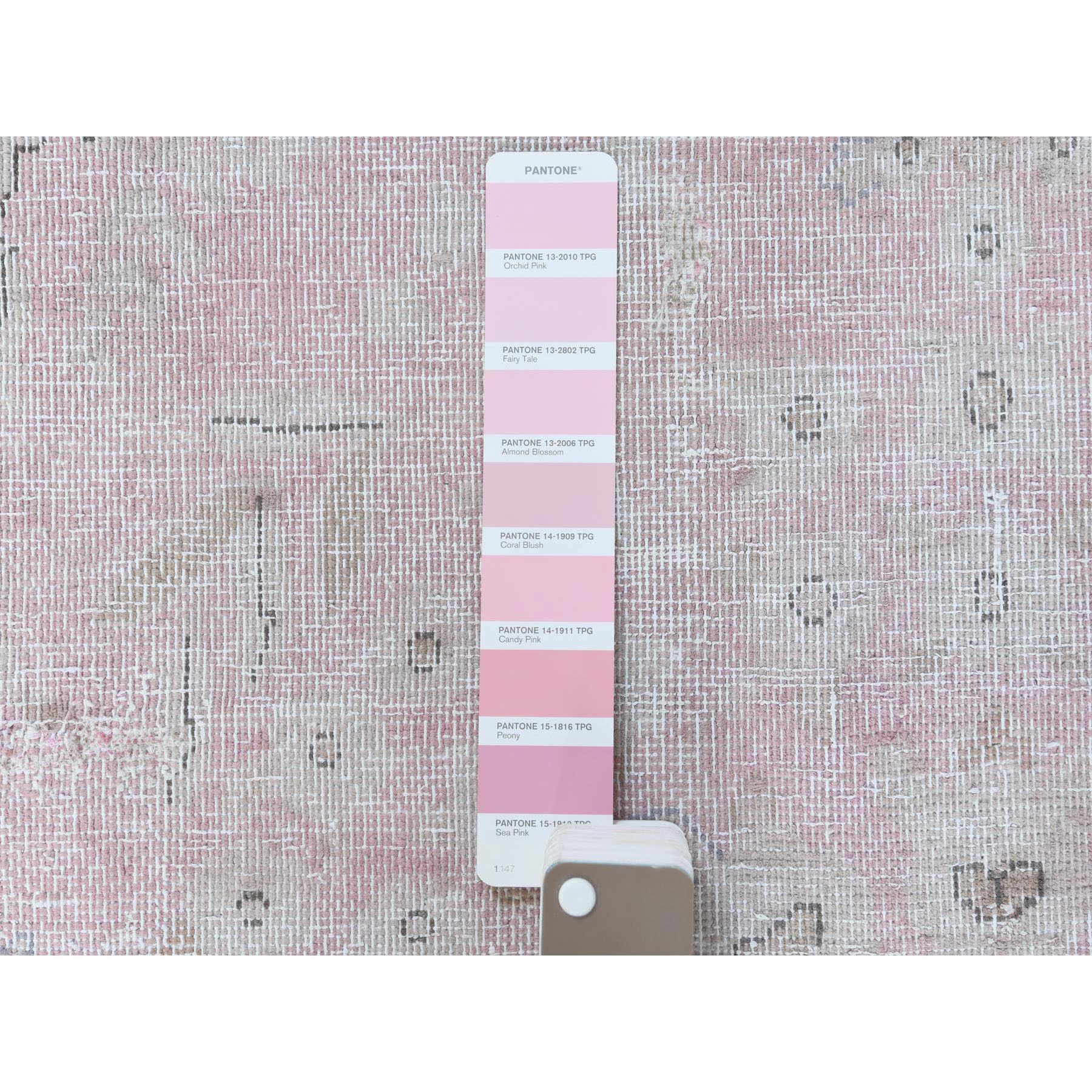 9'7"x15'2" Oversize Faded Vintage Light Pink Persian Kerman Organic Wool Worn Down Clean Distressed Hand Woven Oriental Rug 