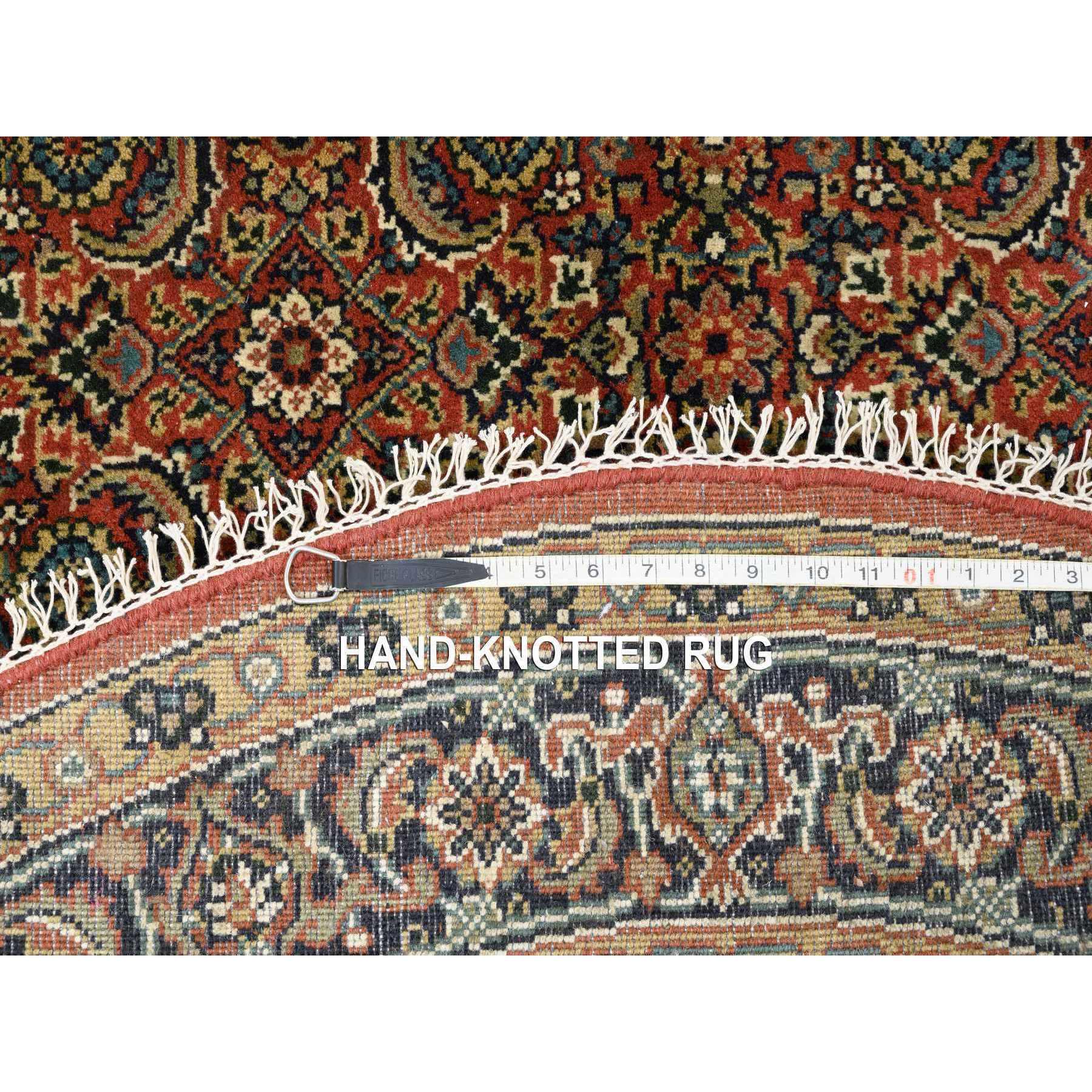 4'10"x4'10" 175 KPSI Hand Woven Brick Red Herati All Over Fish Design Luxurious Wool and Silk Oriental Round Rug 