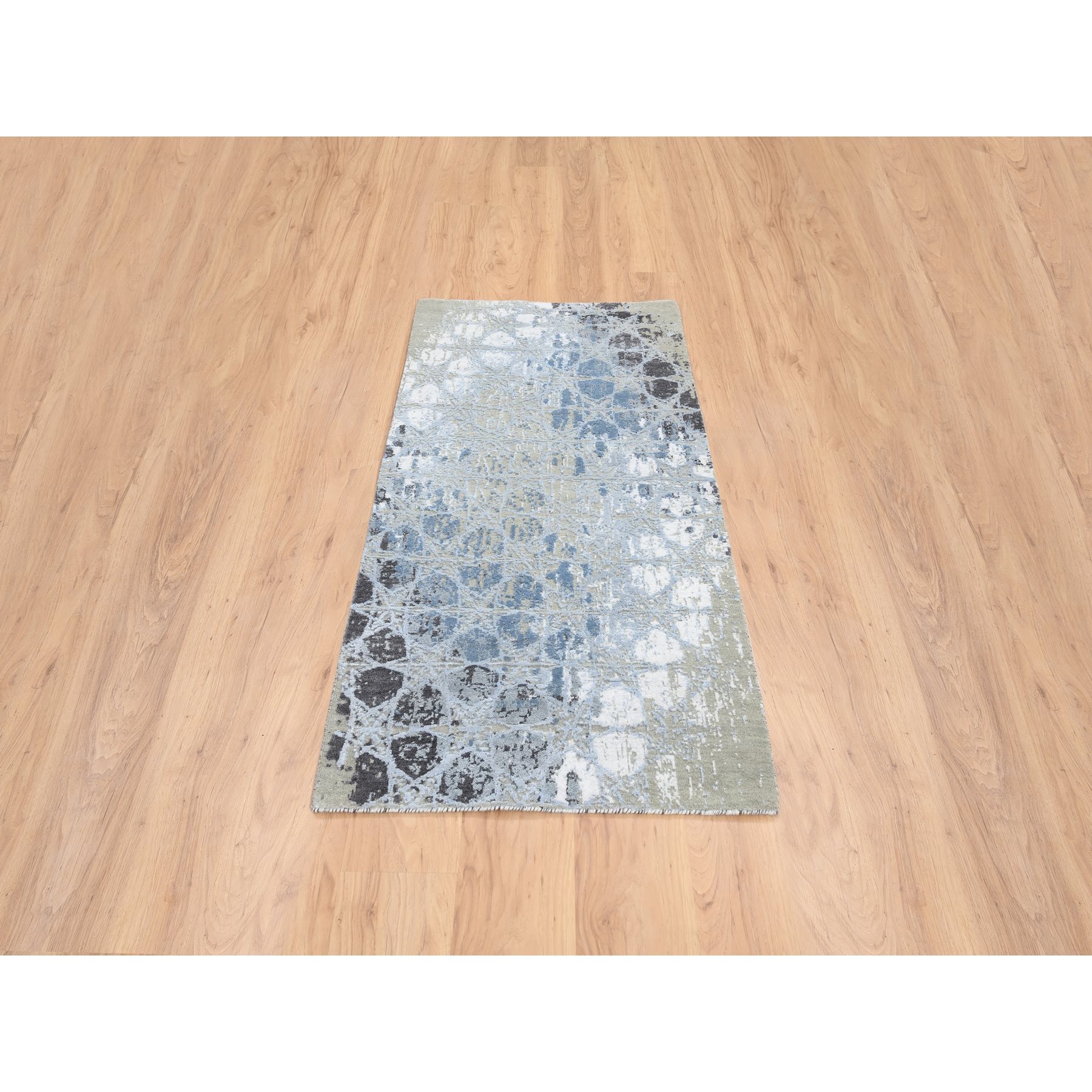 2'9"x5'8" Gray and Blue, Hand Woven THE HONEYCOMB Award Winning Design, Wool and Silk, Oriental Rug 