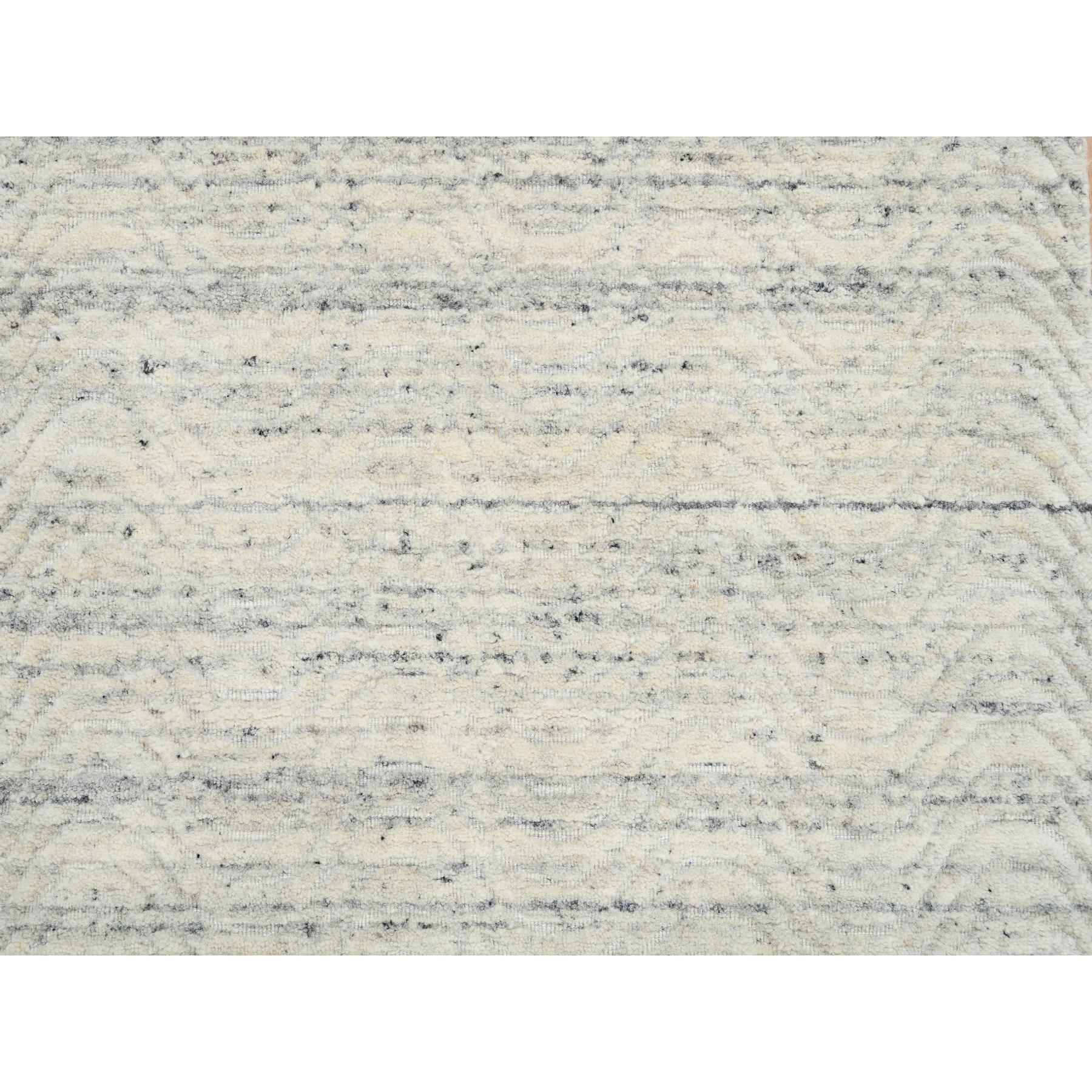 2'6"x10' Beige, Variegated Textured Modern Design, Natural Wool Hand Loomed, Runner Oriental Rug 