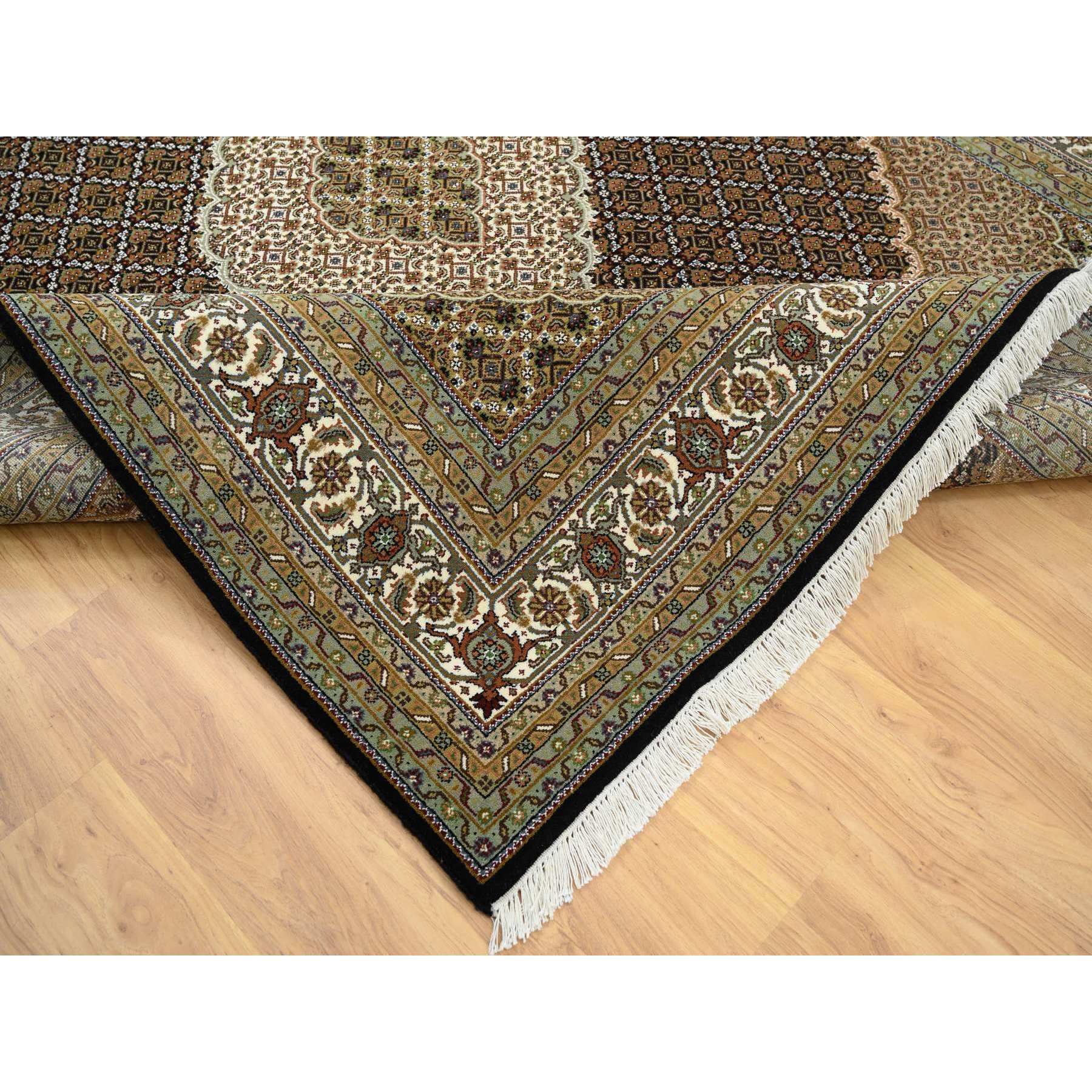 8'x10'3" Rich Black, Tabriz Mahi with Fish Medallion Design, 175 KPSI, Pure Wool, Hand Woven, Oriental Rug 