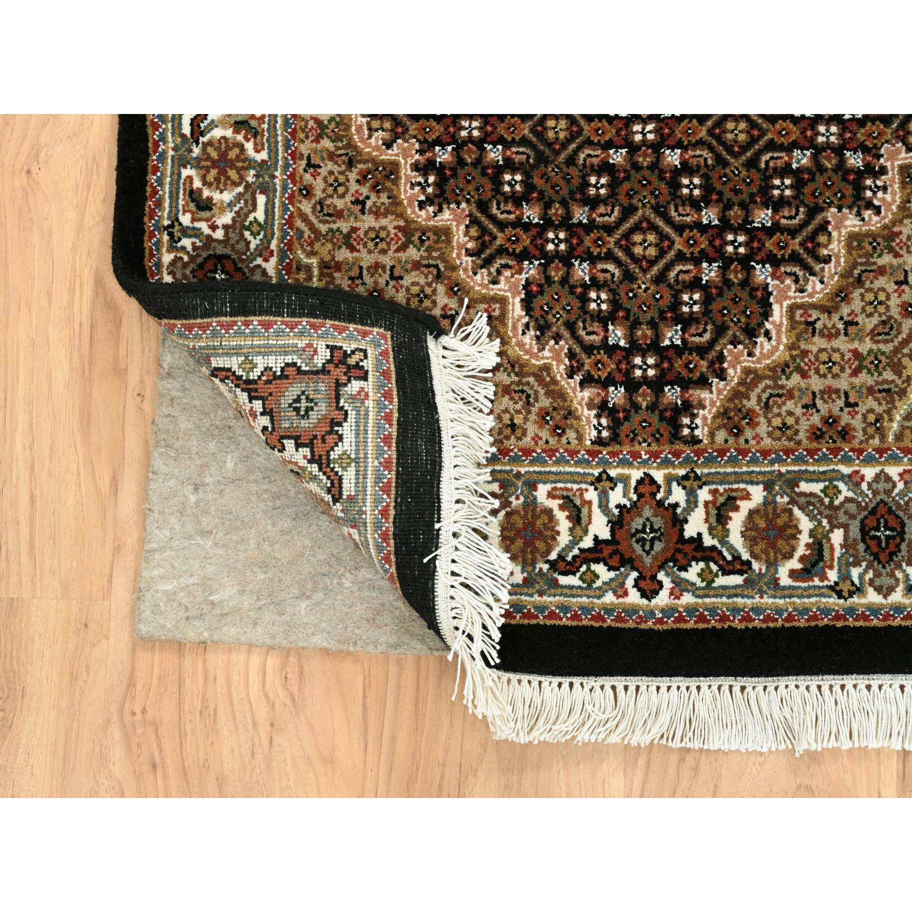 2'8"x8'1" Rich Black, Tabriz Mahi with Fish Medallion Design, 100% Wool, 175 KPSI, Hand Woven, Runner Oriental Rug 