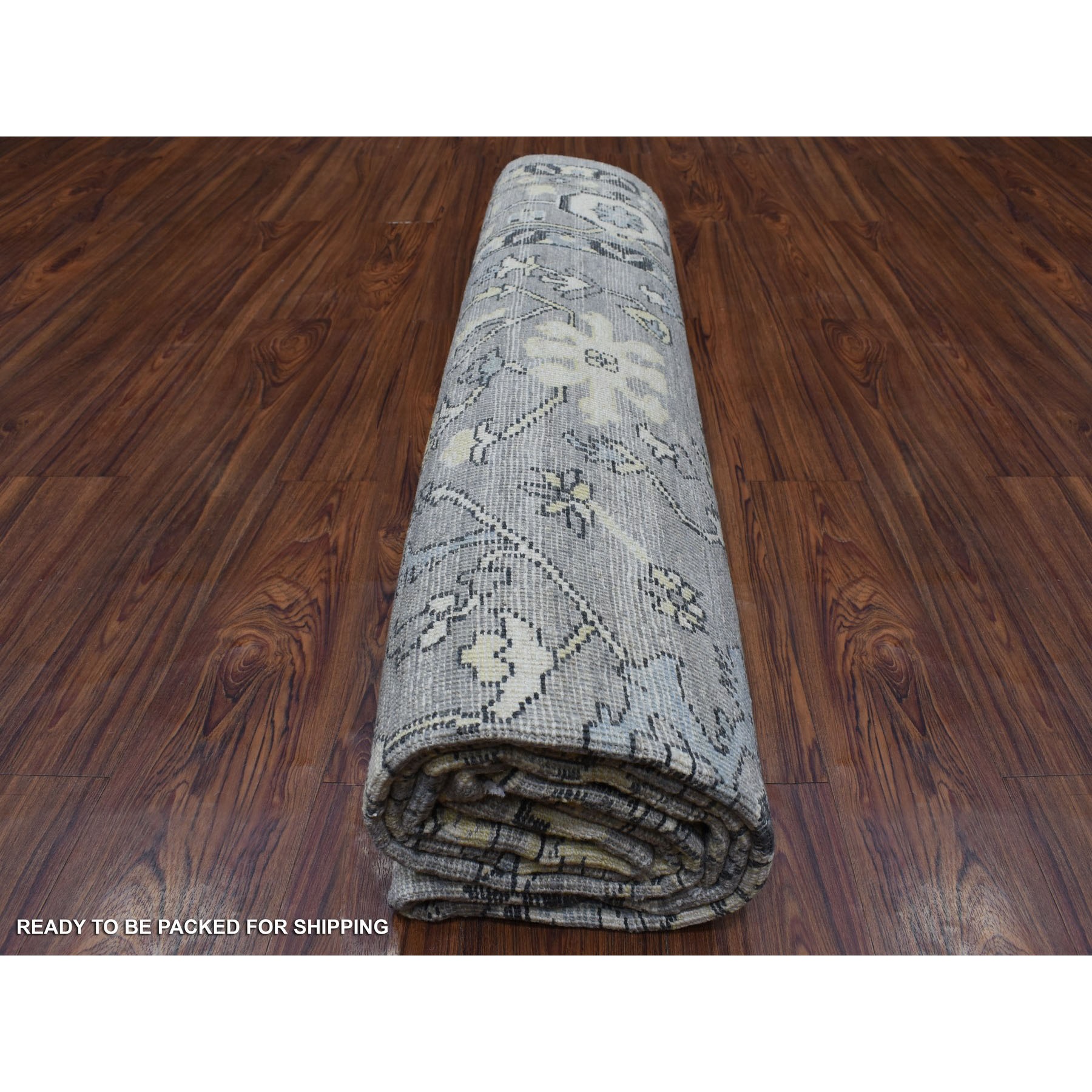 8'x9'9" Light Gray Angora Oushak with Tribal Design Extra Soft Wool Hand Woven Oriental Rug 