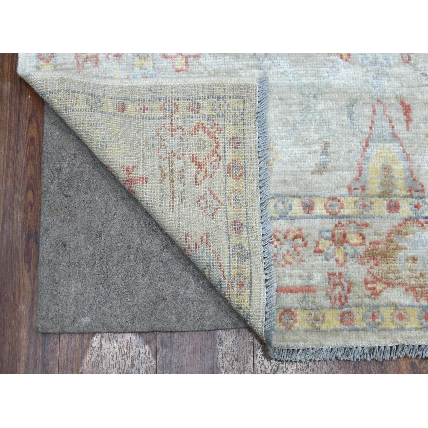 4'x6'2" Gray Angora Oushak with Fresh Style and Plush Comfort Natural Wool Hand Woven Oriental Rug 