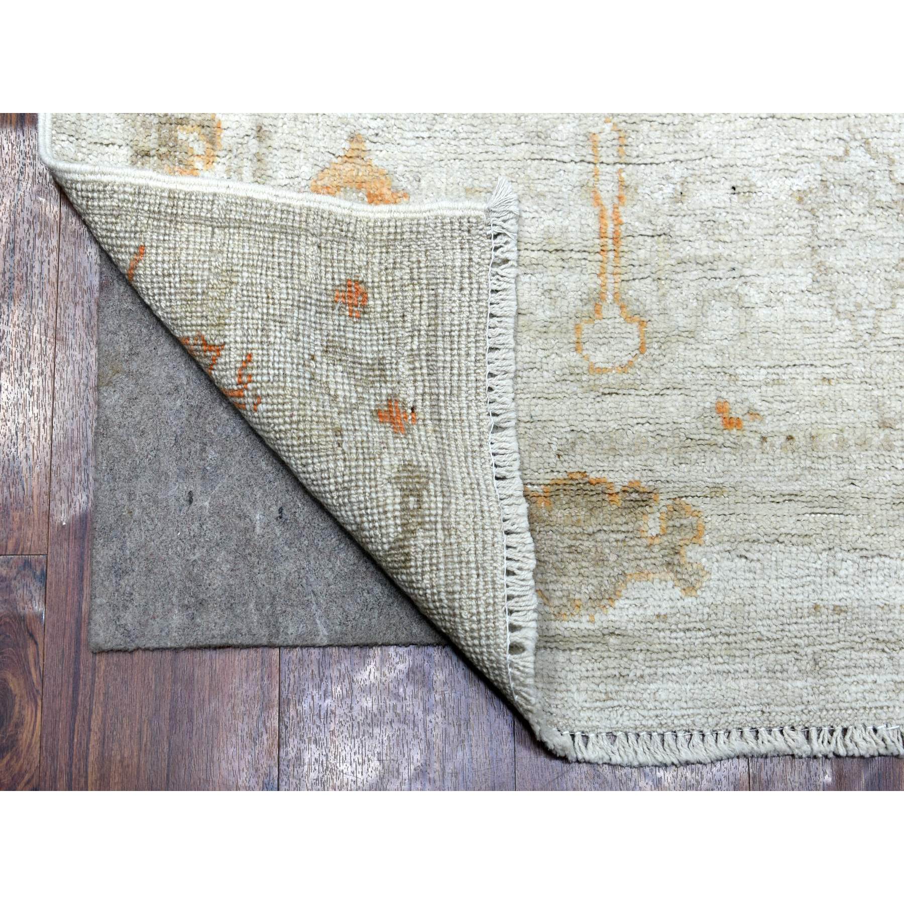 2'5"x13'9" Hand Woven Gray Angora Ushak with A Floral Eye Catching Pattern Organic Wool Oriental XL Runner Rug 