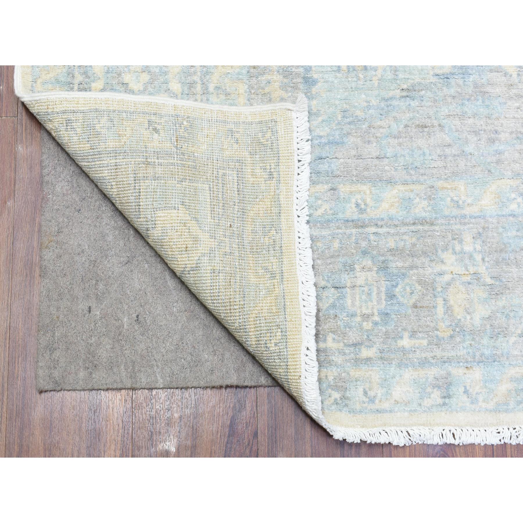 6'2"x8'9" Ivory, White Wash Peshawar with Serapi Heriz Design Natural Dyes, Organic Wool Hand Woven, Oriental Rug 
