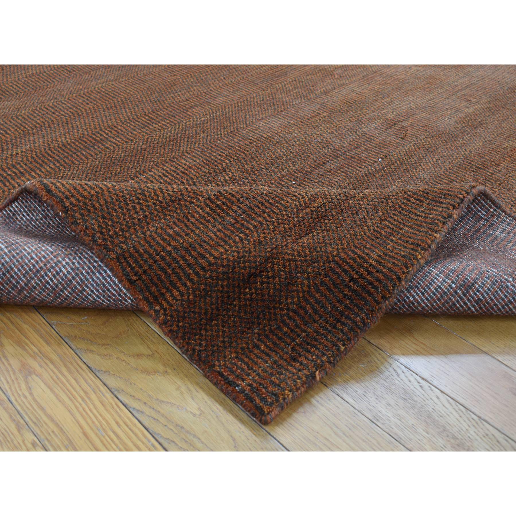 5'4"x7'6" Saddle Brown, Hand Woven, Modern Grass Design, Wool and Silk, Oriental Rug 