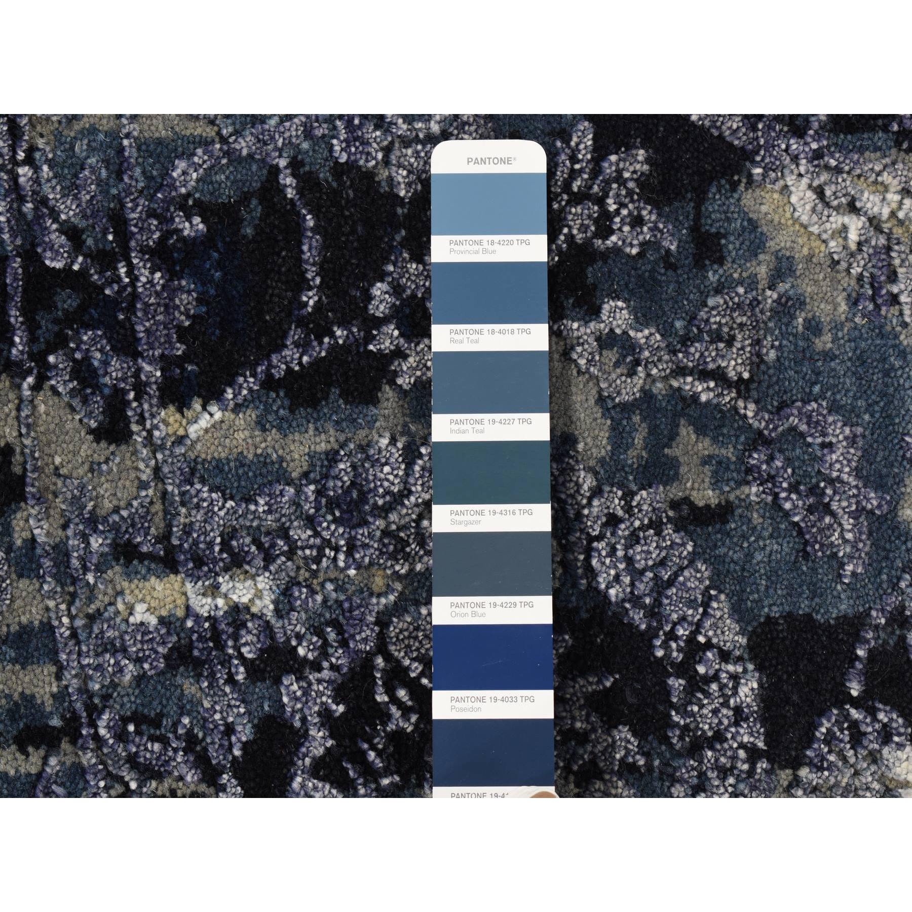 7'10"x7'10" Millennium Blue, Wool and Silk, Shibori Design, Tone On Tone, Hand Woven, Round Oriental Rug 